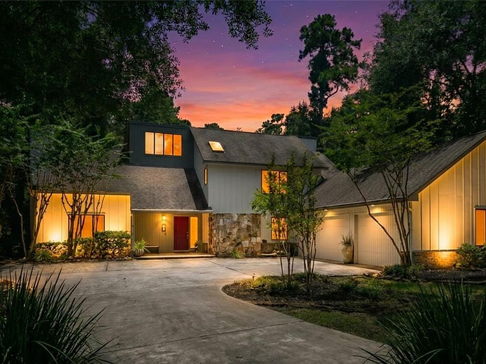 1st image of 42 Skyflower Dr
