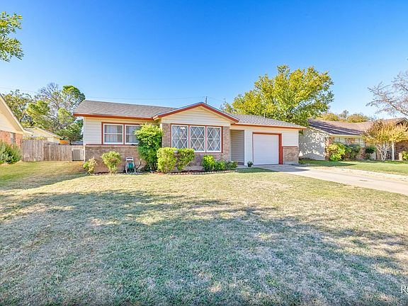 3rd image of 3333 Westover Terrace Dr