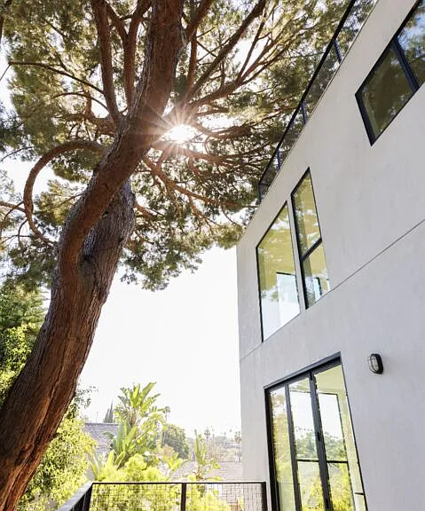 1628 1/2 Micheltorena St — Photo 8