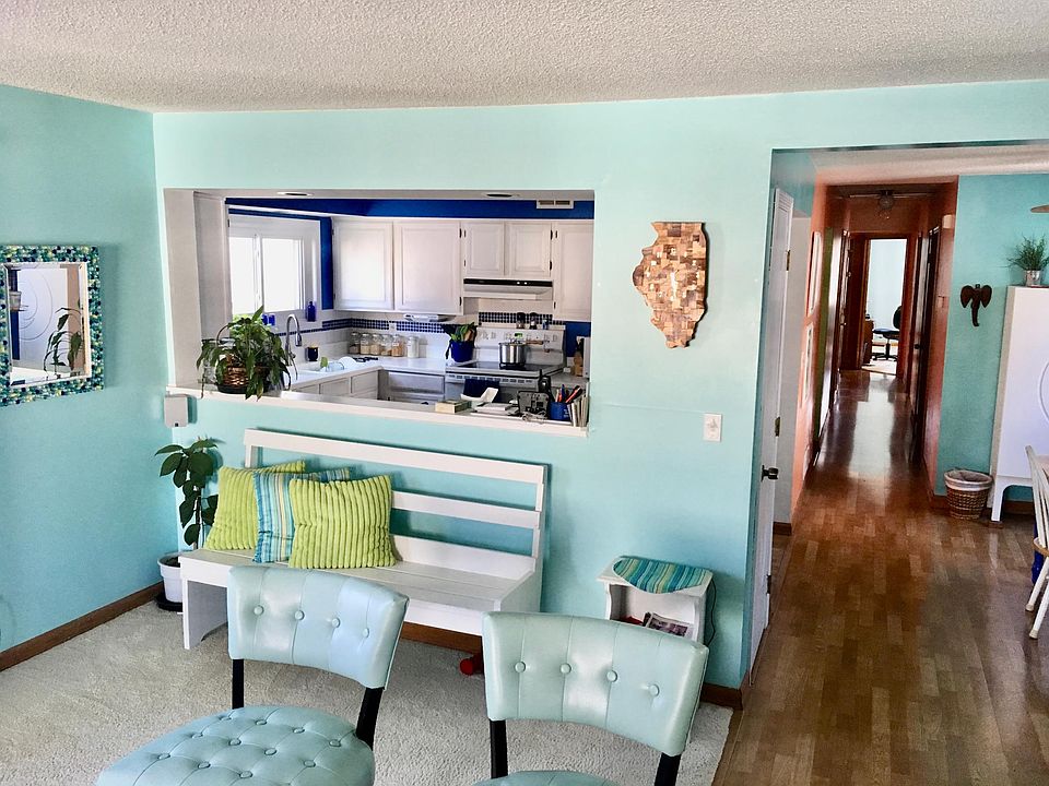 Open to kitchen