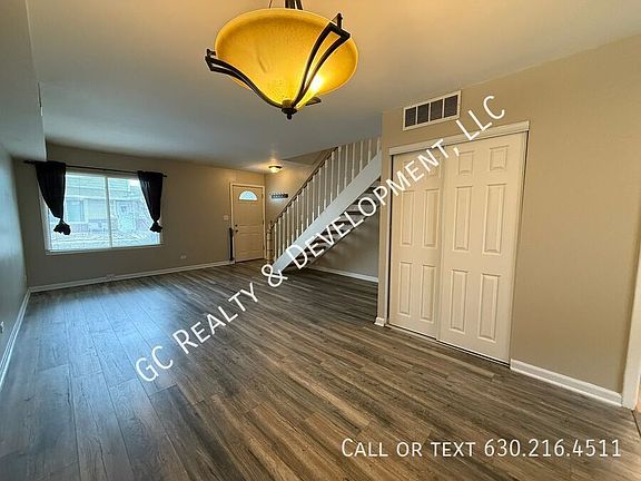 2nd image of 1467 Fremont Dr