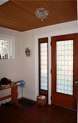 3rd image of 125 E Church St