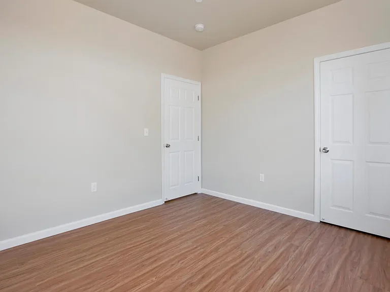 2354 Marina Blvd — Photo 17