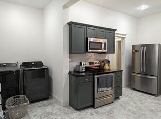 19 E Powell Ave, Evansville, IN 47713