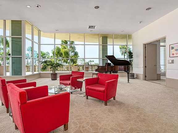 3rd image of 700 E Ocean Blvd Unit 3101