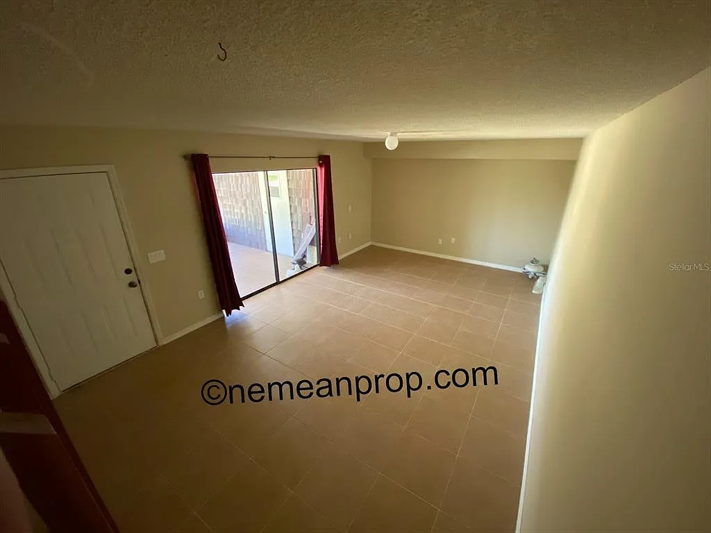 2 bed, 2.5 bath, 1288 sqft, $1,500 — Photo 3