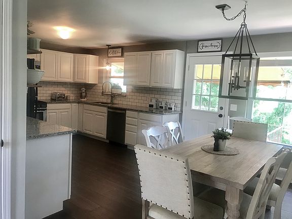 5th image of 3498 Harwinton Ln