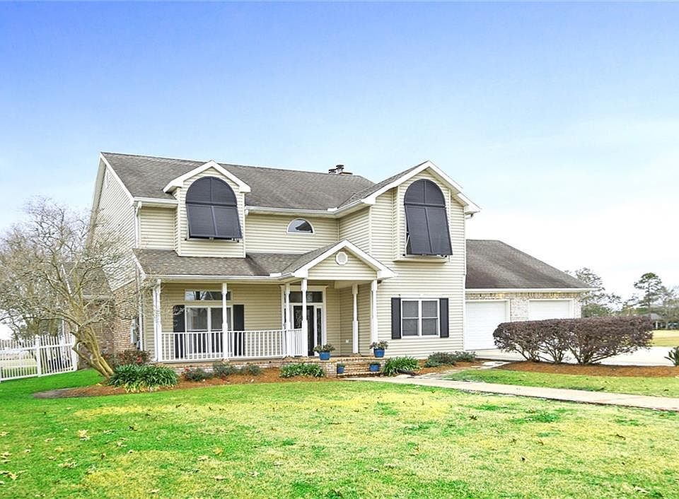 1st image of 3620 Lake Catherine Dr