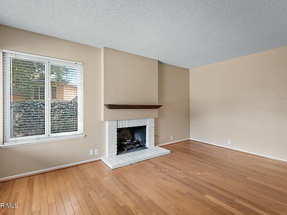 2nd image of 2569 Oakbrook Dr