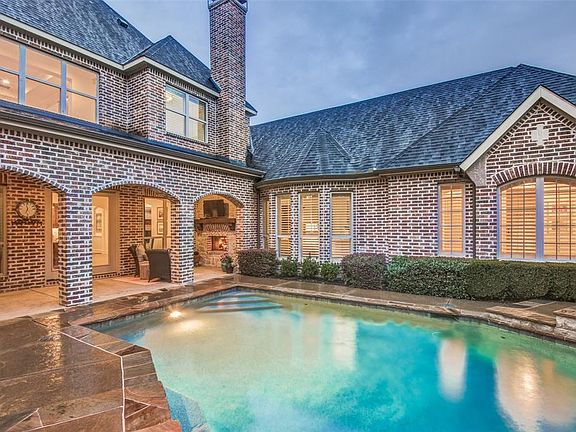 2nd image of 8276 Treemont Pl