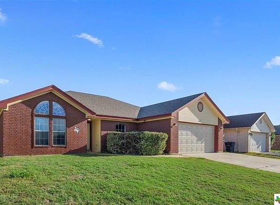 2nd image of 4007 Mustang Dr