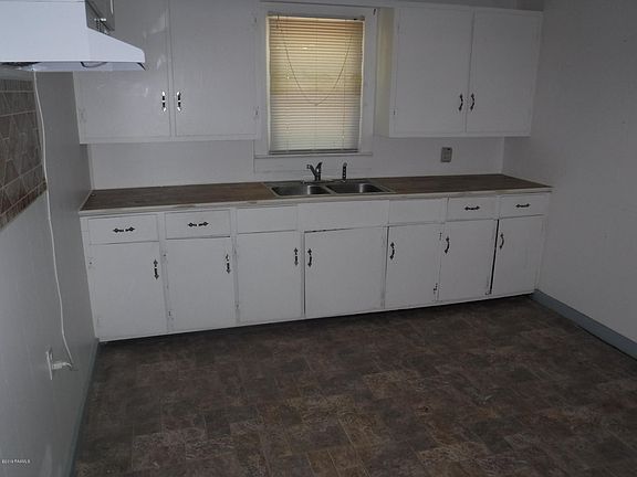 3rd image of 408 N McGown St