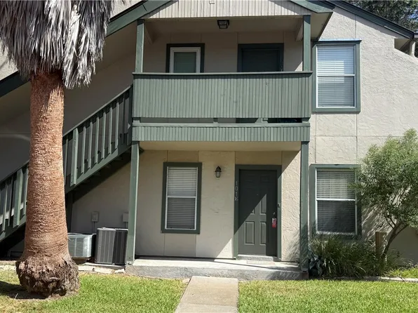 302 Saint Andrews St APT 101E, Rockport, TX 78382