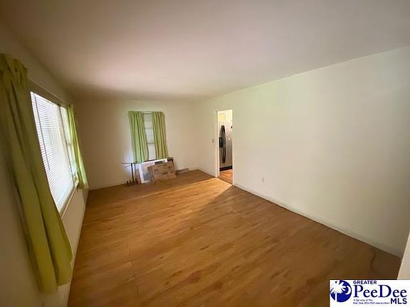 2nd image of 123 E Grace Dr