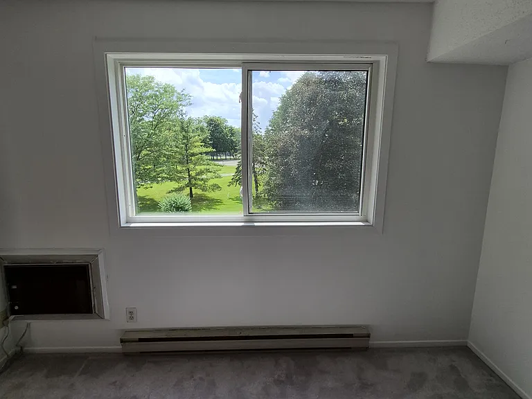 318 Lorry Greenberg Dr #322 — Photo 27