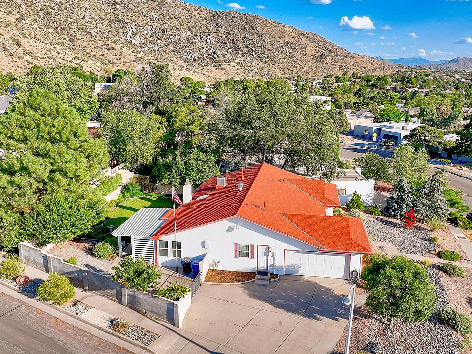 1st image of 4116 Camino De La Sierra NE