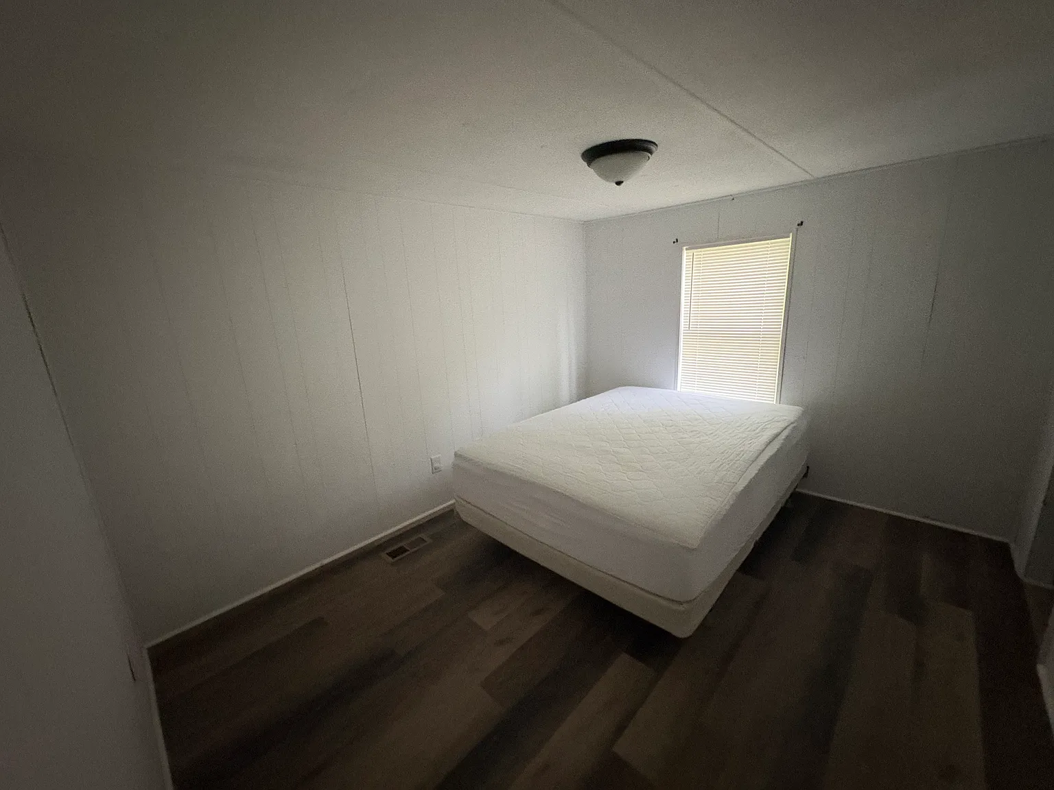 3 bed, 1088 sqft, $1,200 — Photo 3