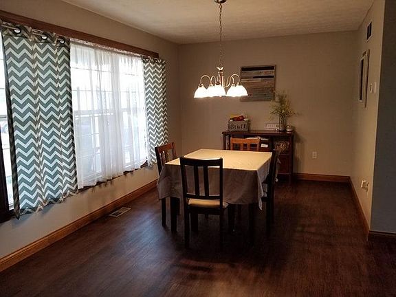 5th image of 8123 Striper Ln