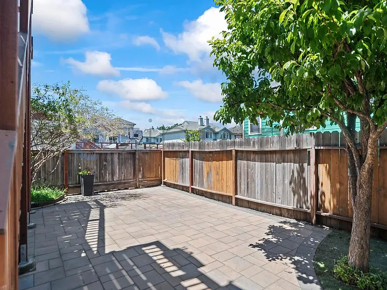 1104 14th St #1104 — Photo 25