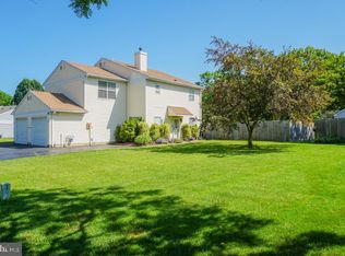 21 Spyglass Ct, East Windsor, NJ 08520