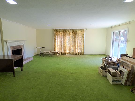 5th image of 3416 Canterbury Dr