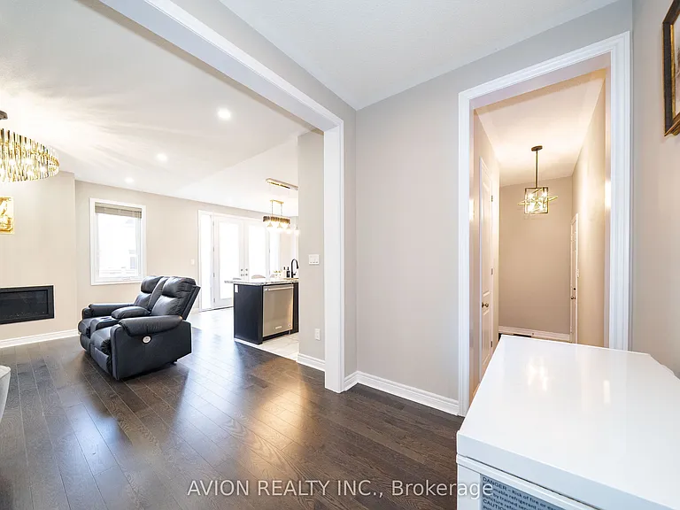 1034 Tigerlily Trl — Photo 11