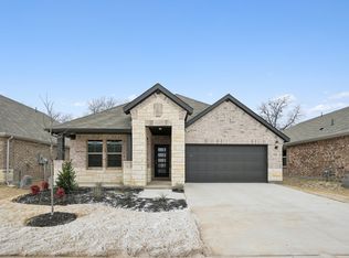 526 Castle Rd, Sherman, TX 75092