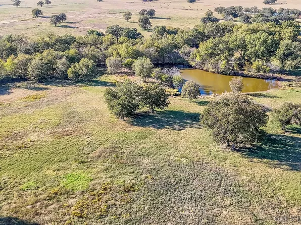 Memorial Rd, Lone Grove, OK 73443