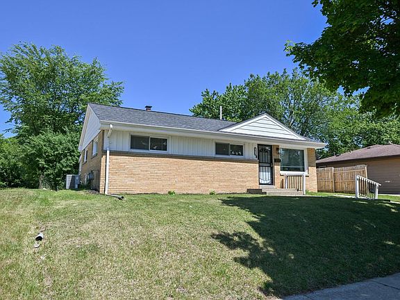 2nd image of 6476 N 84th STREET