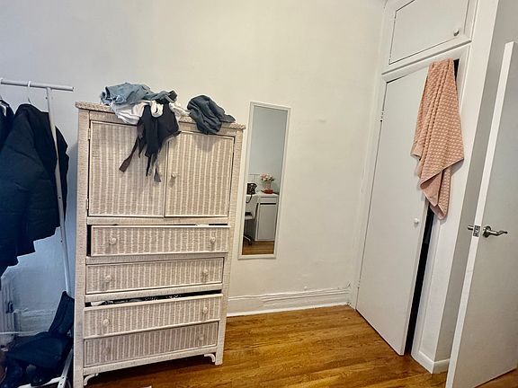5th image of 338 E 65th St APT 3