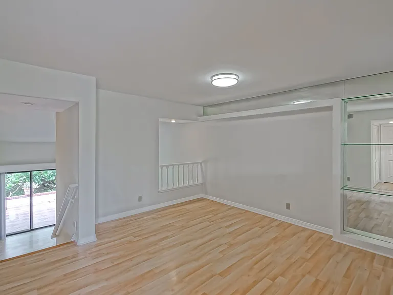 23 Coronado Ct — Photo 12