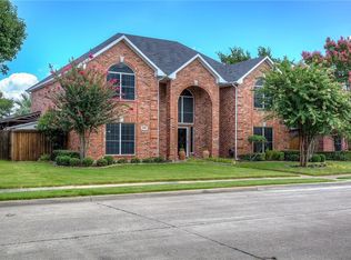2310 Loretta Ln, Rowlett, TX 75088