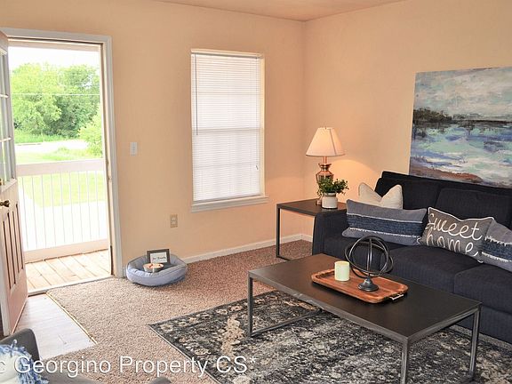 3rd image of 3398 E 6th Ave #204