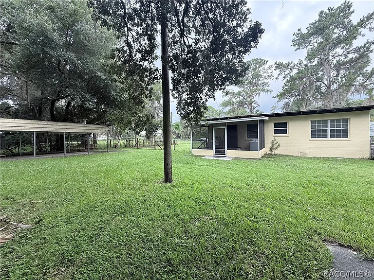 10715 N Northcut Ave — Photo 14