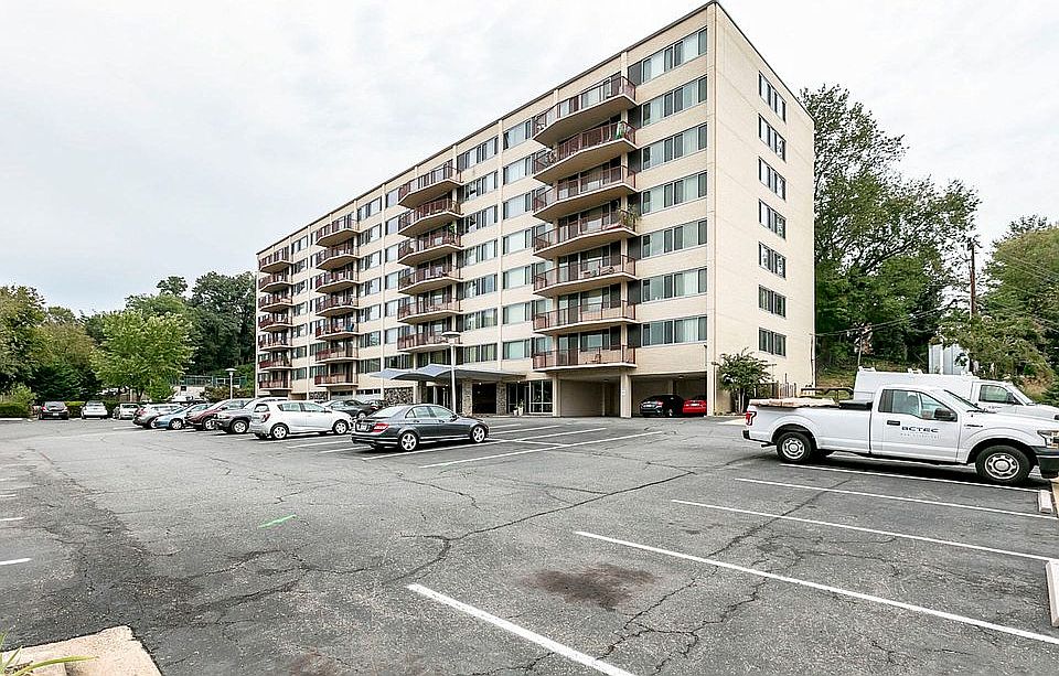 1st image of 5353 Columbia Pike APT 103