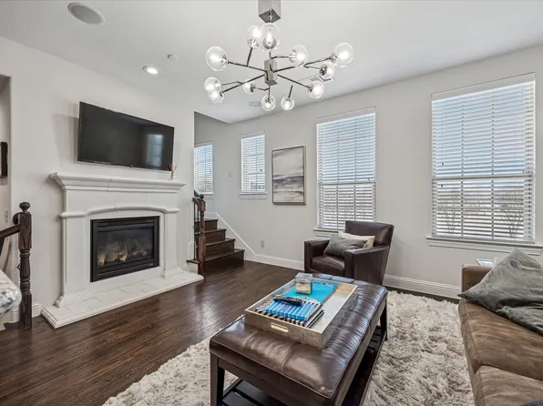 7917 Parkwood Blvd, Plano, TX 75024