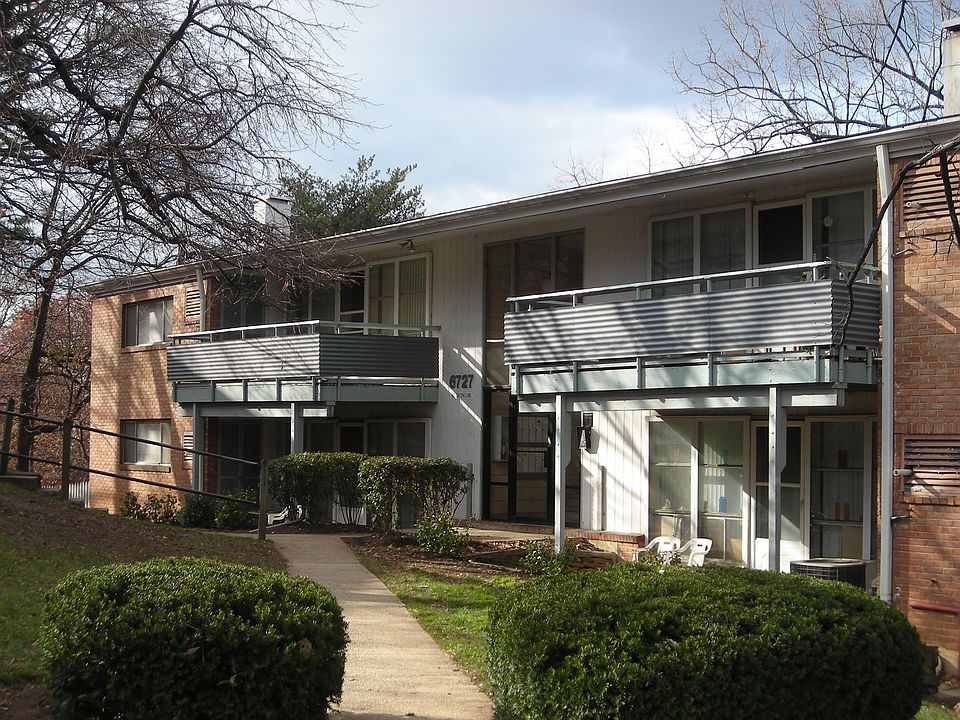 East Pines Terrace 6727 ext_11182013