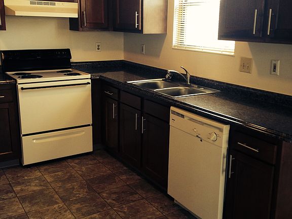 2nd image of 2179 Hughey Dr