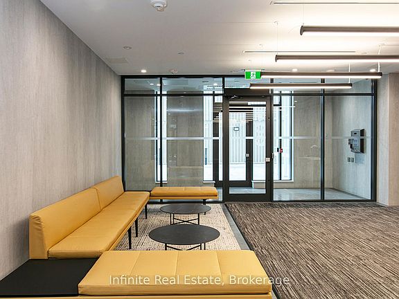 3rd image of 664 Spadina Ave #214
