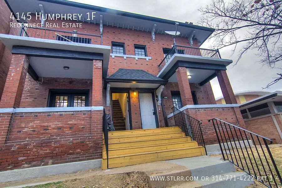 Brilliant completely rehabbed and renovated first floor 1 bed 1 bath apartment with all brand new... — Photo 2