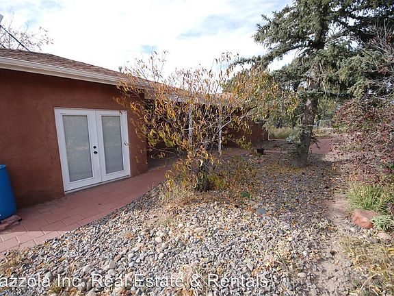 2nd image of 7 Darby Dr