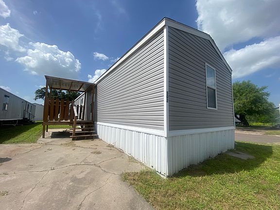 2nd image of 502 Jon Lee St