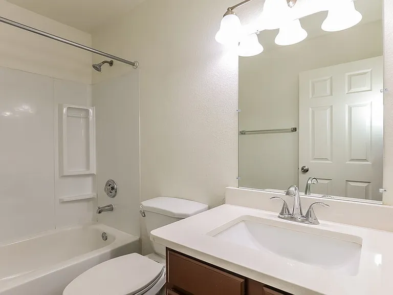 10249 W Orange Dr — Photo 15