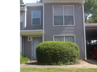 121 Governors Dr, Forest Park, GA 30297