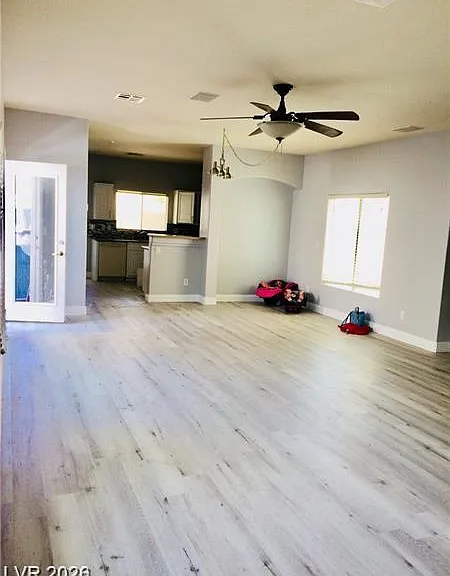 8897 Houston Ridge Ave — Photo 5