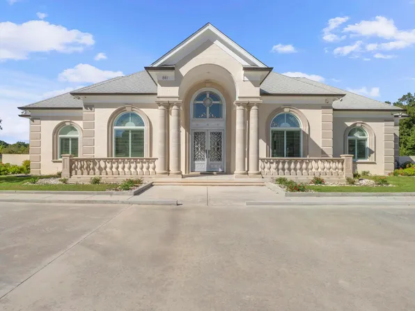 881 Bray Station Rd, Collierville, TN 38017