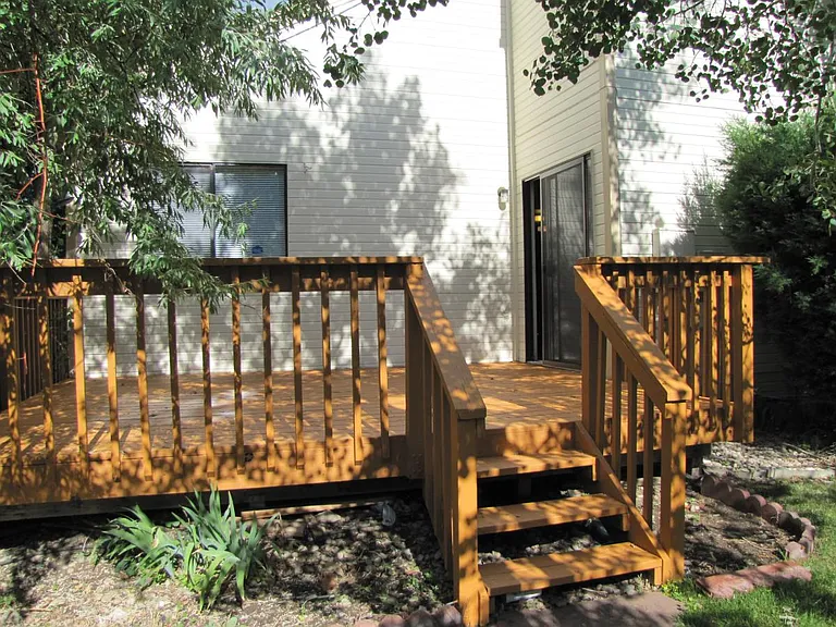 8904 Everett St — Photo 5