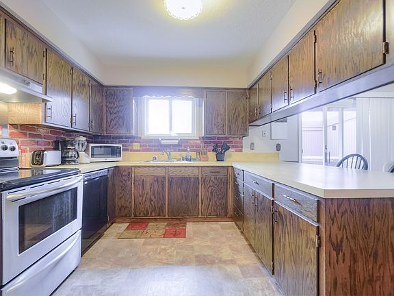 4th image of 1254 Crescent Ave