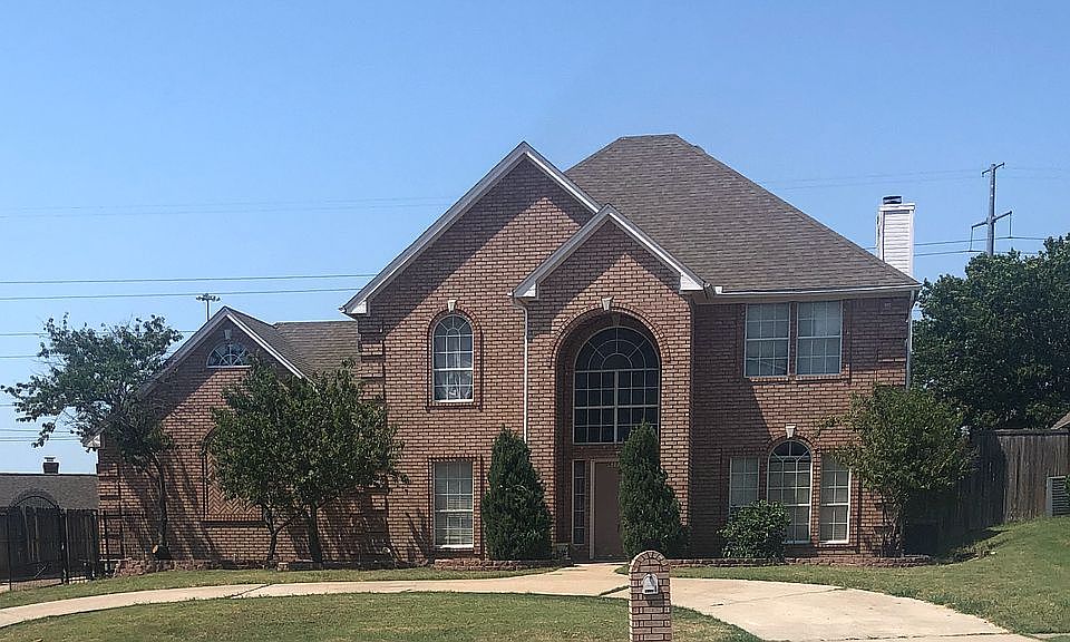 1st image of 6501 Meadow Lakes Dr