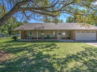 9907 S 227th East Ave, Broken Arrow, OK 74014